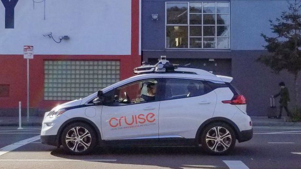 Self-Driving Car Stopped By San Francisco Police