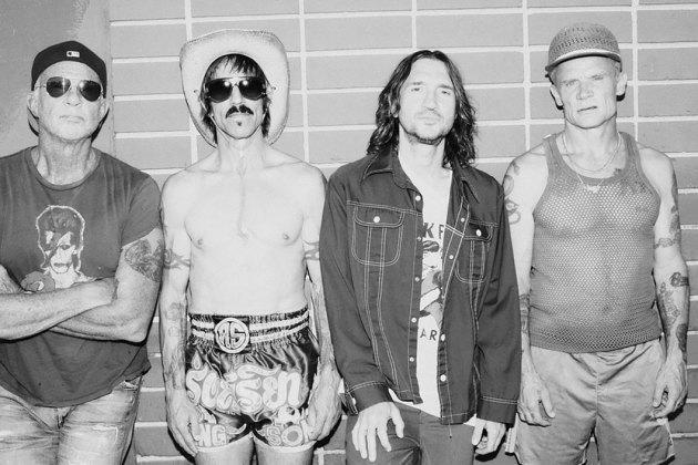 In 2022, the Red Hot Chili Peppers will take the place of the Foo Fighters at the New Orleans Jazz & Heritage Festival