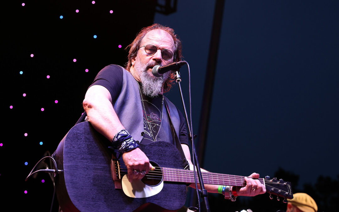 Steve Earle Is Chasing Broadway Success — By Trying to Write a Mainstream Country Song