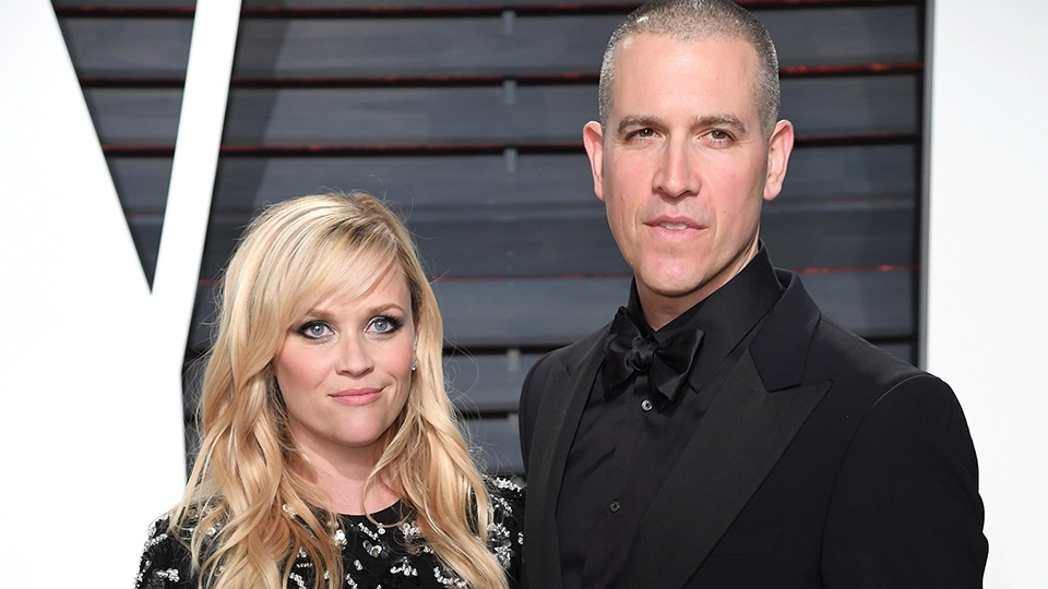 Reese Witherspoon Is ‘Upset’ About Her Divorce From Jim Toth: ‘She Never Saw Herself Getting Another Divorce’