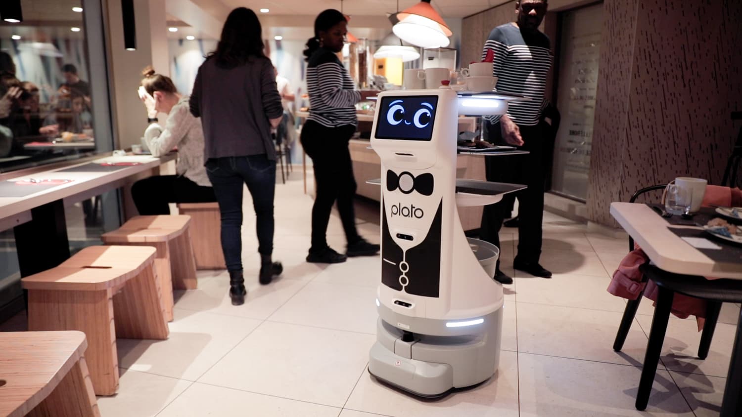 Robots Working 24 Hours A Day Using This Technology Are The “Sad Reality” Of The Restaurant Sector, According To The Business Owner