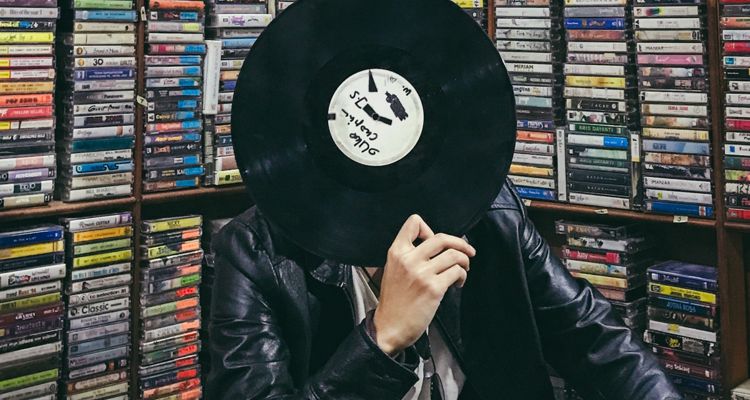 Last Week, US Vinyl Record Sales Surpassed 2 Million—But How Reliable Is Luminate Data?