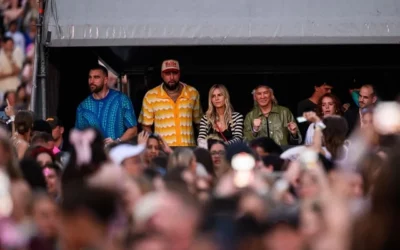 Travis Kelce Attends Taylor’s Sydney Concert And Smooches After The Show