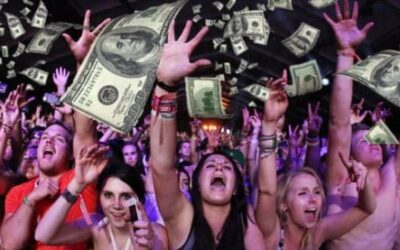 Coachella Weekend 2 Finished With A $28K Fine… Because Of Lana Del Late