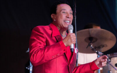 Smokey Robinson And John Fogerty To Be Acknowledged At The American Music Honors