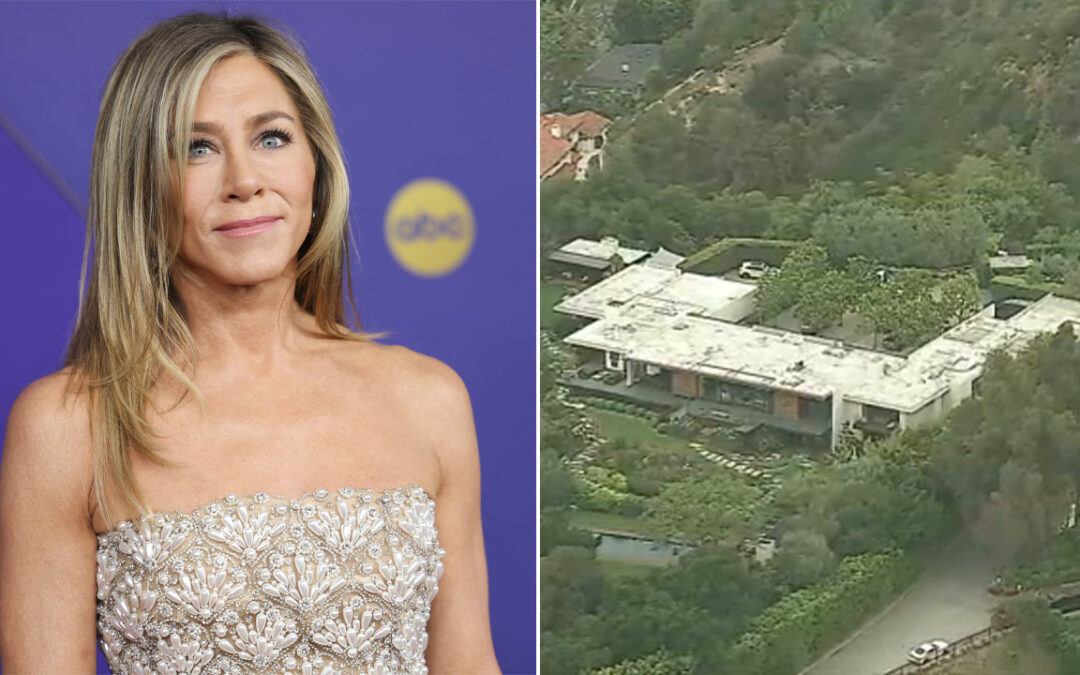 Jennifer Aniston Was Home When A Man Crashed His Car Through The Gates