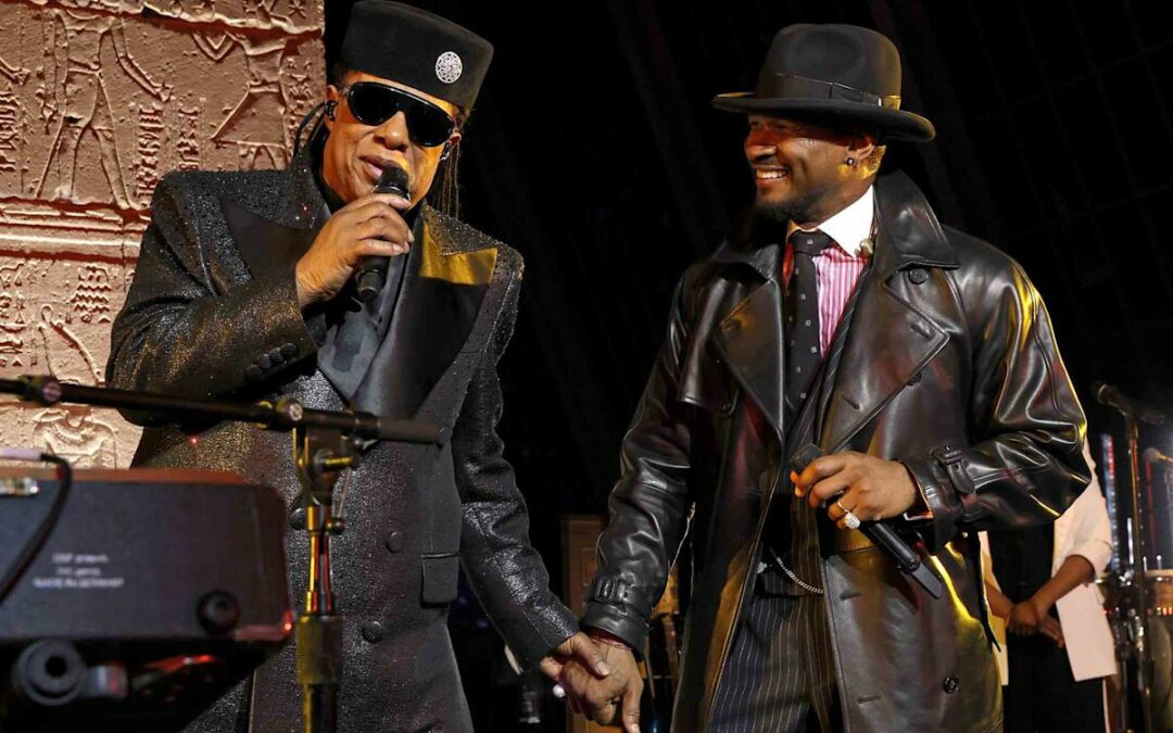 Stevie Wonder And Usher Perform The 2025 Met Gala Concert