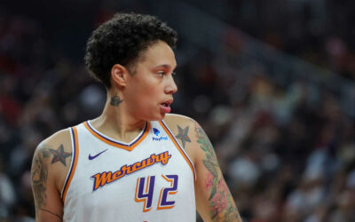 Police Video Demonstrates Intently Probed ‘Gay Baby Jail’ Note By Brittney Griner Cops
